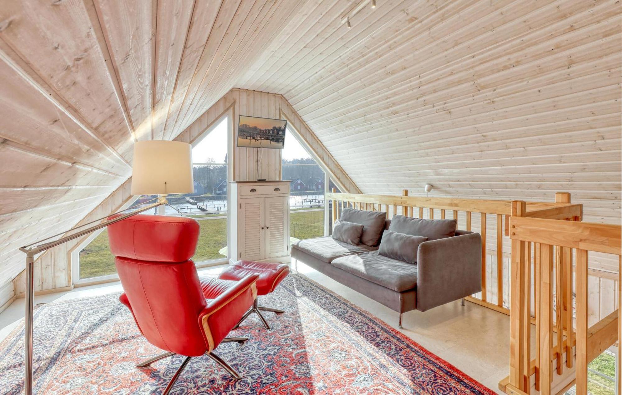2 Bedroom Stunning Home In Zerpenschleuse Kültér fotó