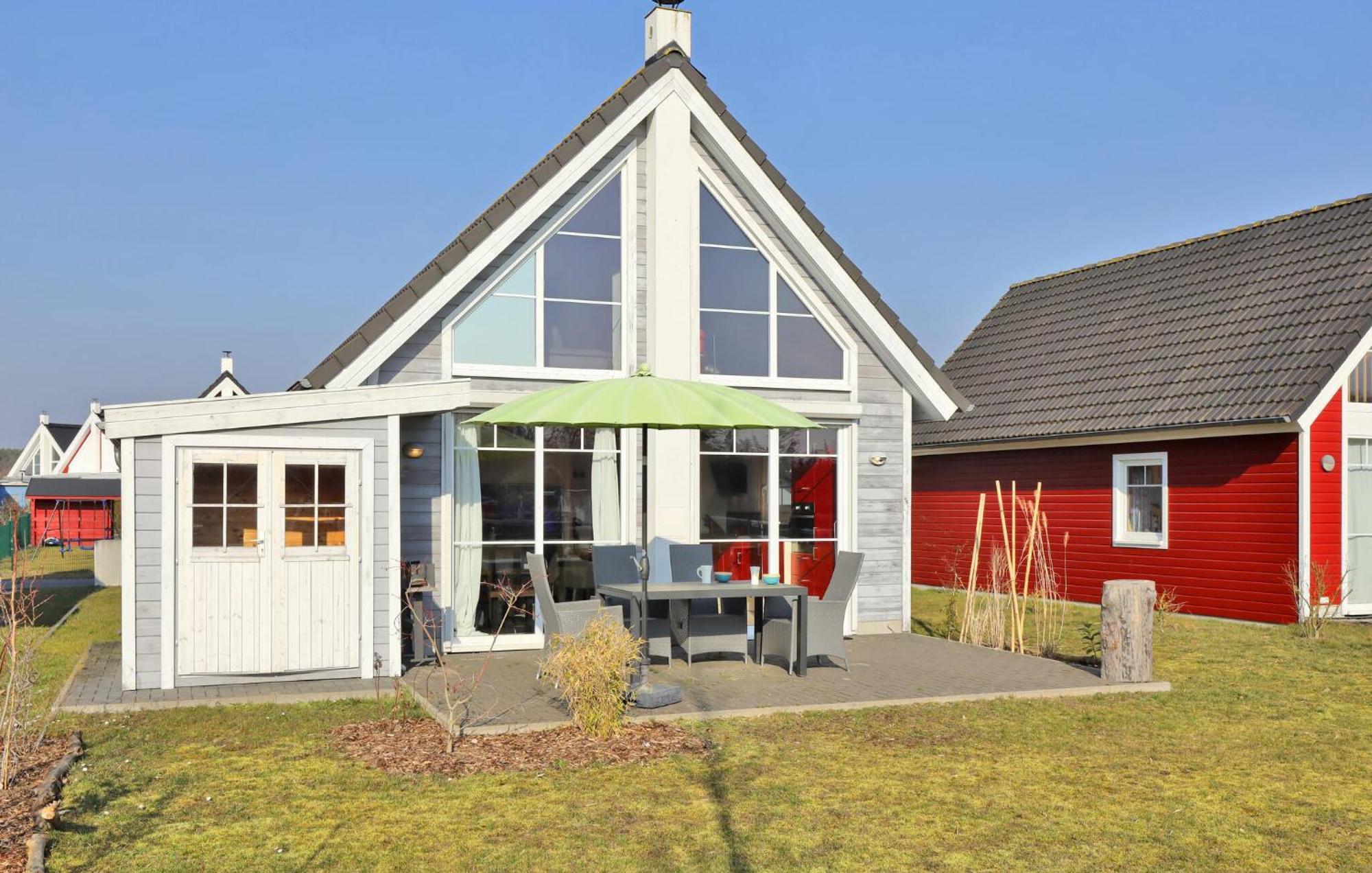 2 Bedroom Stunning Home In Zerpenschleuse Kültér fotó